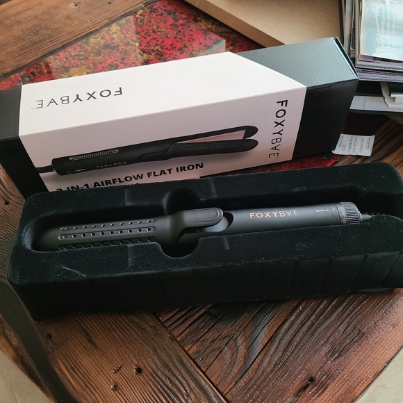 Foxybae 2 in 1 Hairflow Flat Iron - Picture 5 of 12